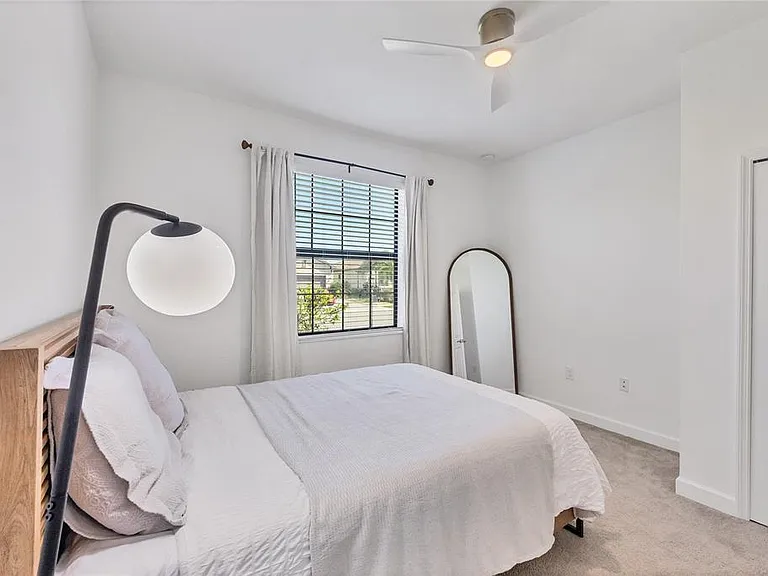 15716 Barefoot Beach Dr — Photo 14