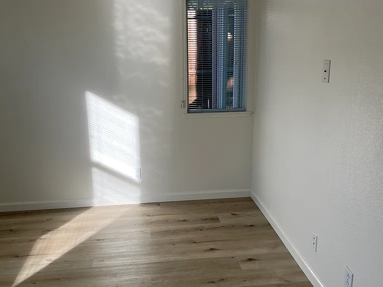 525 Wicklow Dr — Photo 43