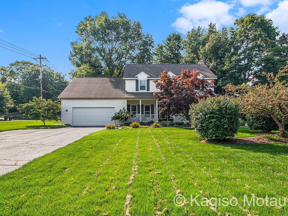 1st image of 2138 Woodlark Dr