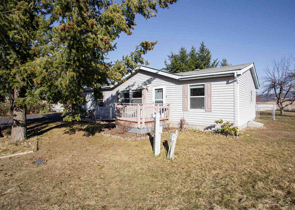 1st image of 1410 N Caufield Ct