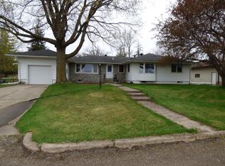 56063 219th St, Austin, MN 55912