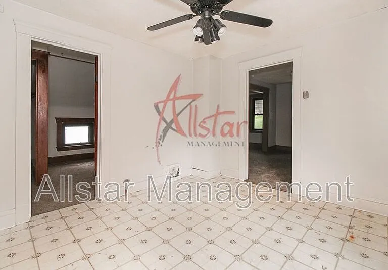 2203 Tate Ave — Photo 8