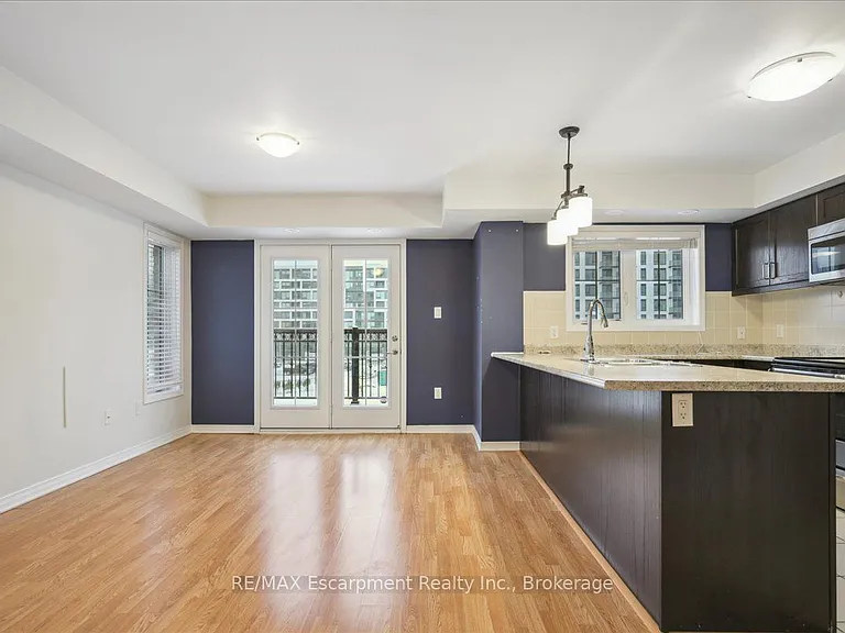 2441 Greenwich Dr #64 — Photo 12