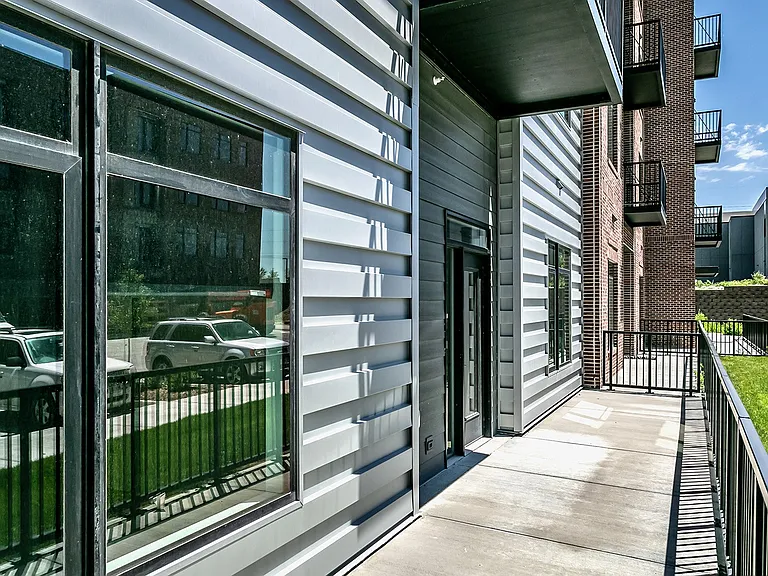 Dalmore Apartments — Photo 10