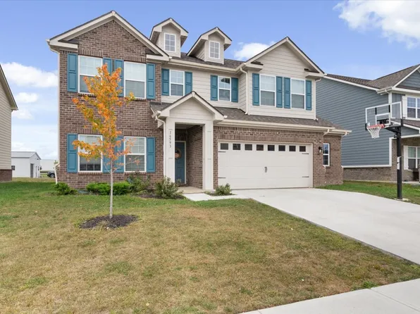 16593 Branham Dr, Fishers, IN 46040