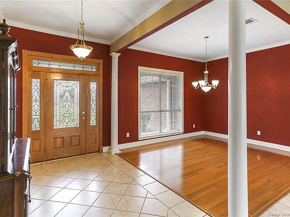 3rd image of 2357 E Armand St