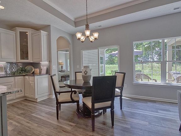 5th image of 4279 E McKenna Ln