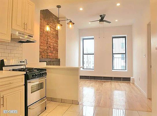2nd image of 154 E 110th St APT 7