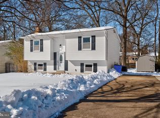 9510 48th Pl, College Park, MD 20740