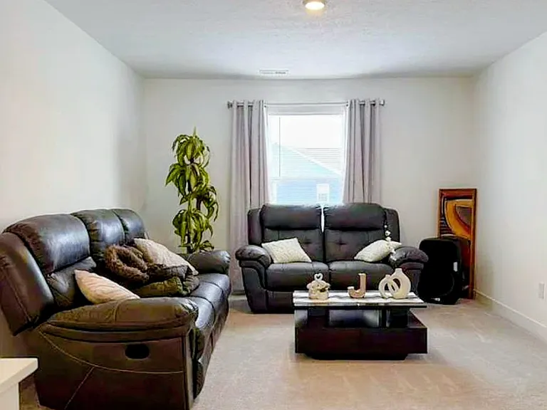 8690 Lester Pl — Photo 11