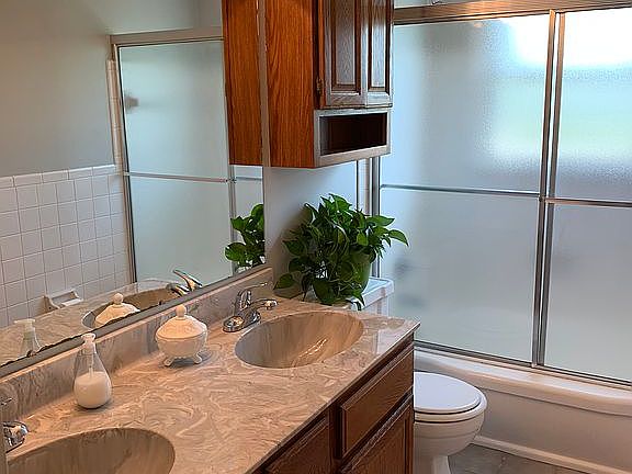 5th image of 3550 Jacqueline Dr