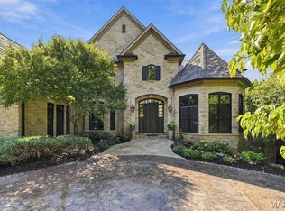 26 Allegro Lake Estates Dr, Saint Louis, MO 63141