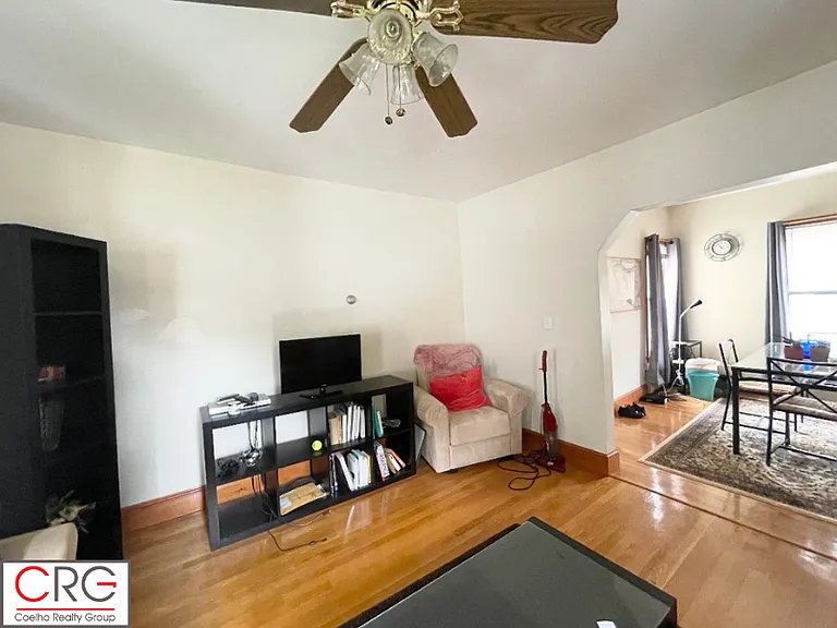 49 Springfield St #2 — Photo 4