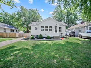 3501 SW 12th Pl, Des Moines, IA 50315