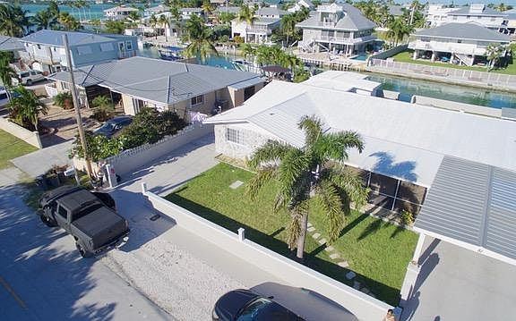 3rd image of 51 Palmetto Dr