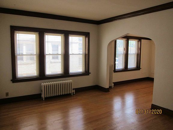 2nd image of 4000 N Morris Blvd APT 4