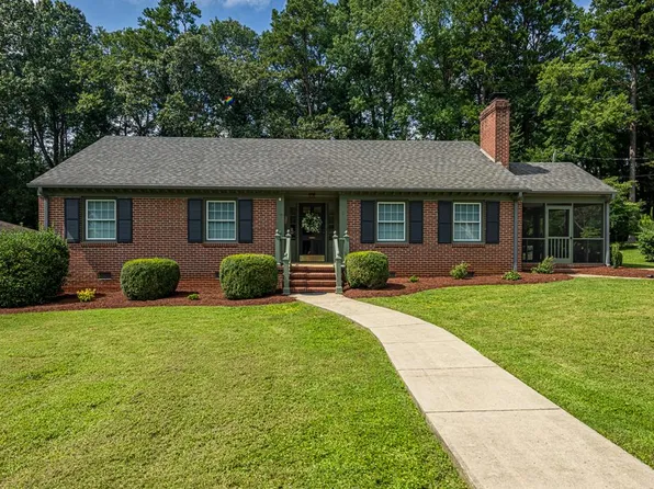 210 Merritt St, South Boston, VA 24592