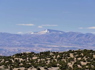 9 Sundance Ridge Cir, Santa Fe, NM 87506