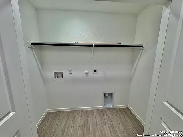 5151 Yancy Crk — Photo 14