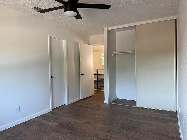 Guest bedroom