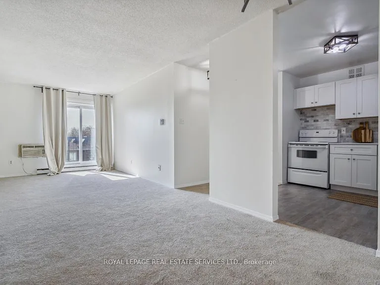 1450 Glen Abbey Gate #934 — Photo 13