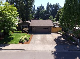 5007 Forsythia Dr, Springfield, OR 97478