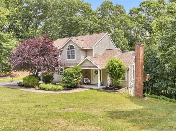 39 Viola Drive, East Hampton, CT 06424