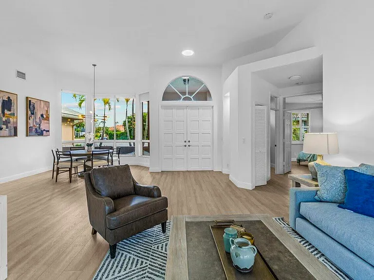 15621 Latina Pl — Photo 39