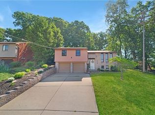 129 Loire Valley Dr, Pittsburgh, PA 15209