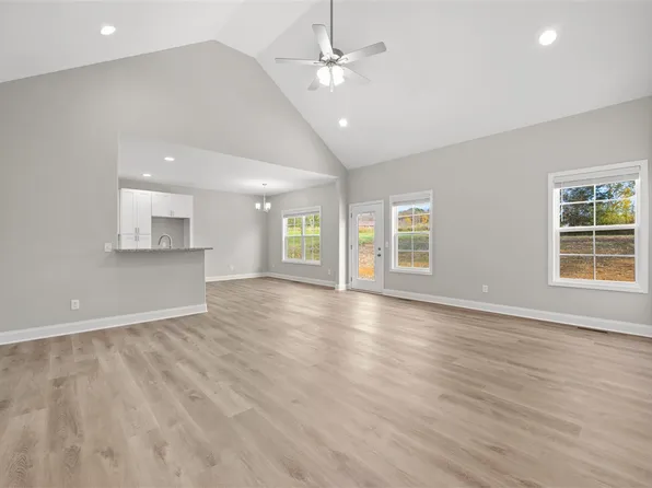 8 Sun Dr Lot 10, Scottsville, KY 42164