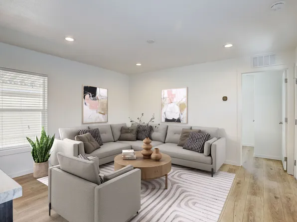 2627 S Lamb Blvd Trailer 267, Las Vegas, NV 89121