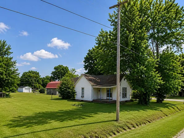 600 Depot St, Golden City, MO 64748