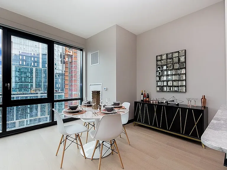 21 W End Ave #Penthouse 9 — Photo 12