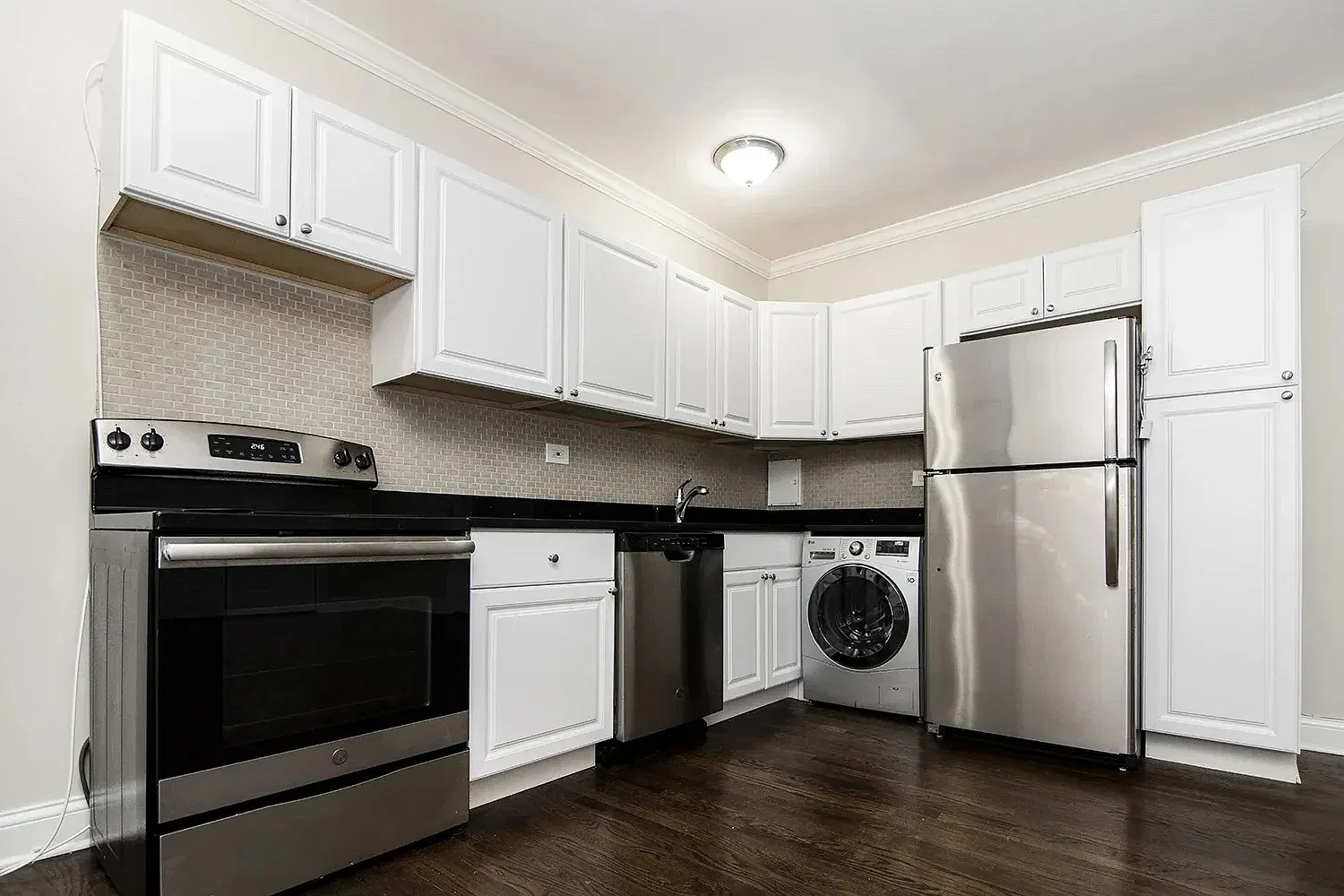 Studio, 475 sqft, $1,645 — Photo 1