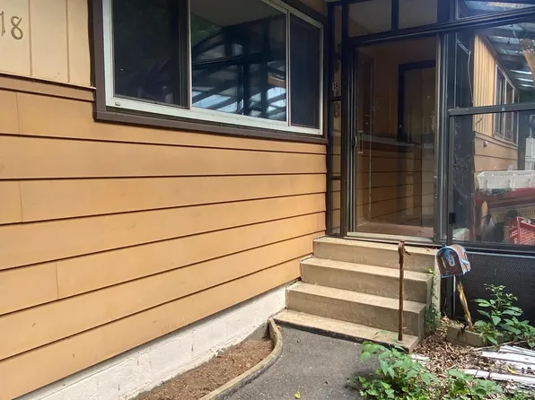 18 Whittier Ave, Moorestown, NJ 08057