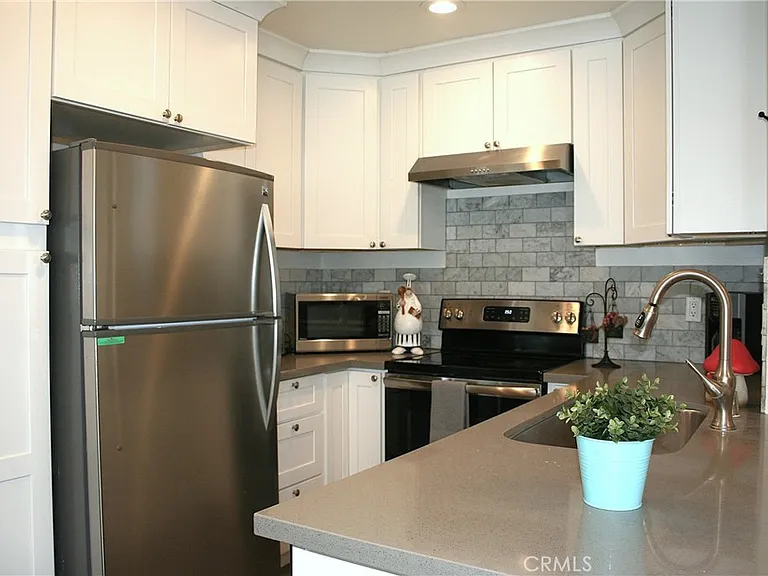 23768 N Shore Ln #90 — Photo 10