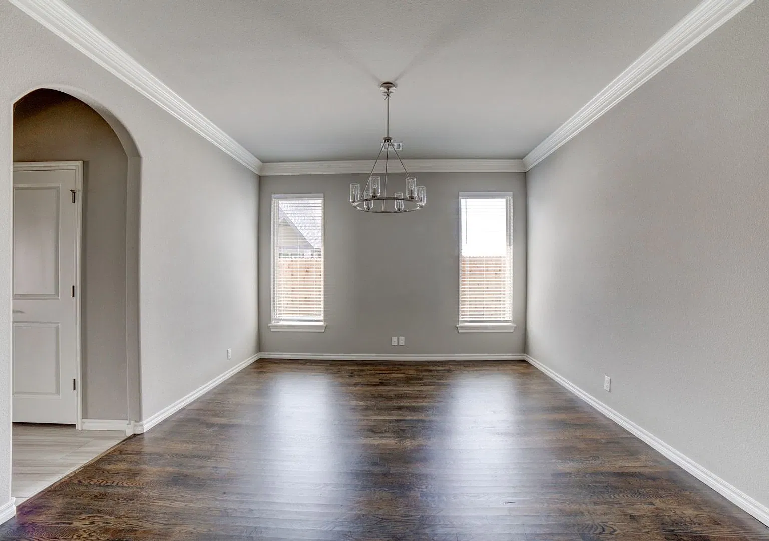 Jenks Luxury Living — Photo 4