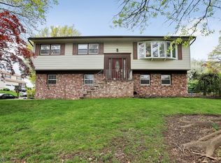 55 George St, Bloomfield, NJ 07003