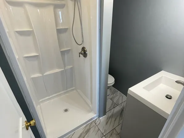 326 Main St APT 103, Saco, ME 04072