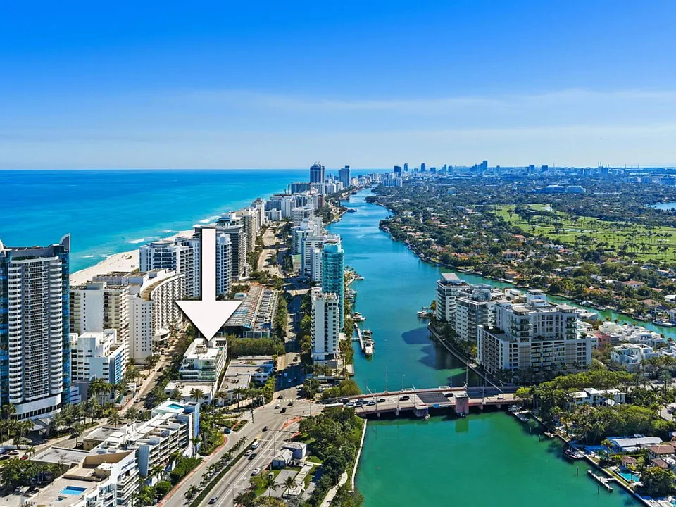 Collins Ave
