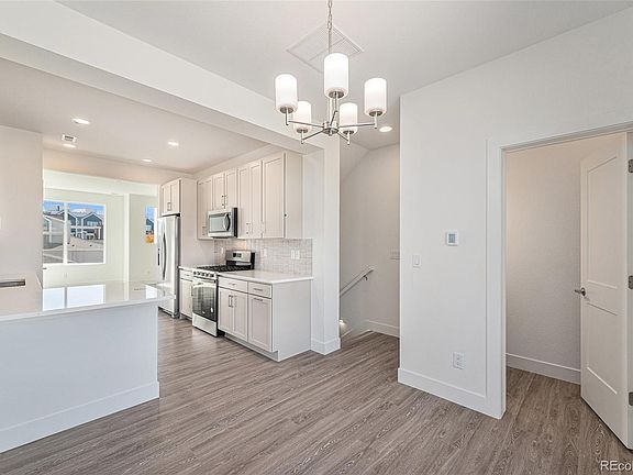 7th image of this home