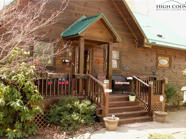 555 Country Ridge Road, Jefferson, NC 28640