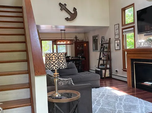 45 Dogwood Ln, Nesquehoning, PA 18240