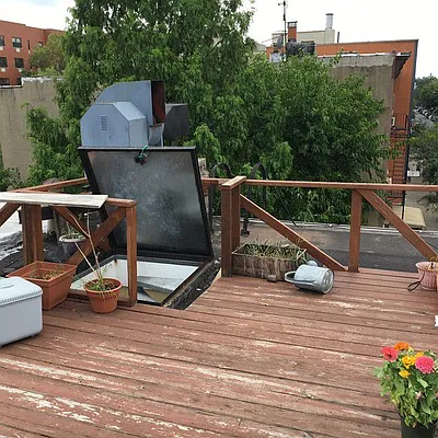 Rented by Premier Metro Realty Corp | media 92