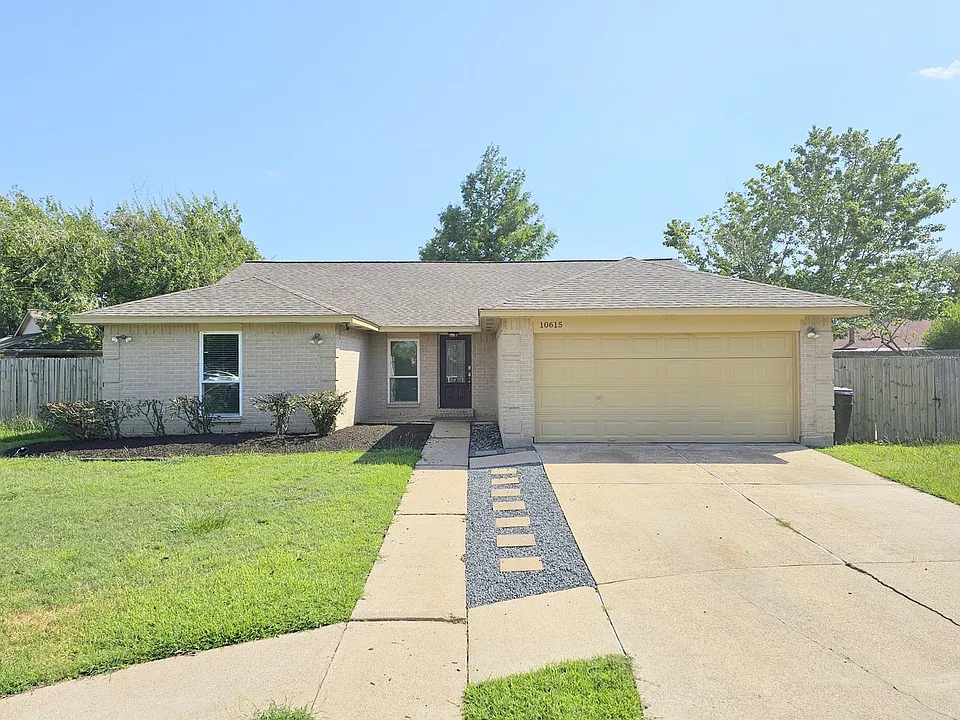 10615 Heatherford Dr