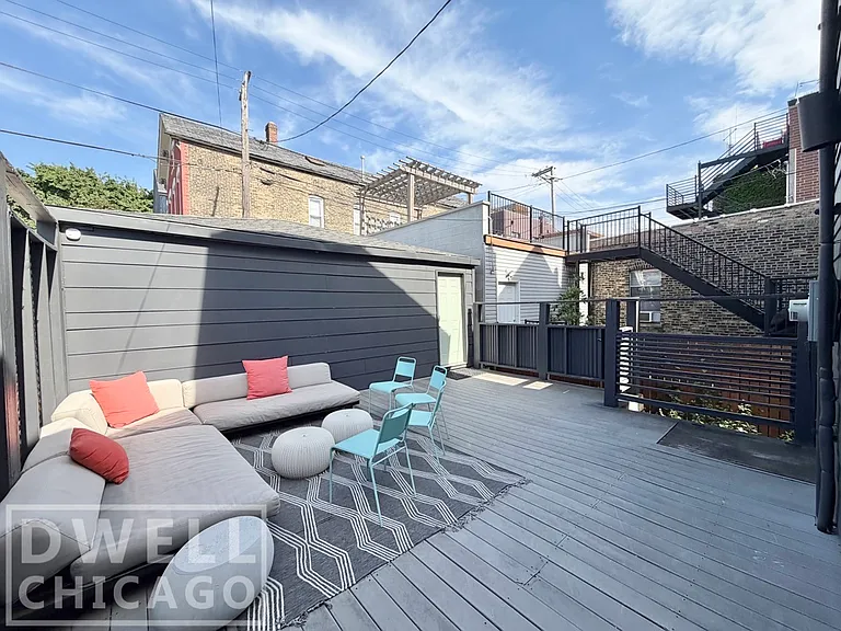 1419 N Paulina St — Photo 15