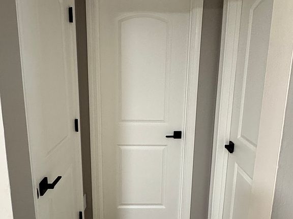 5th image of 124 Hillhouse Rd #126