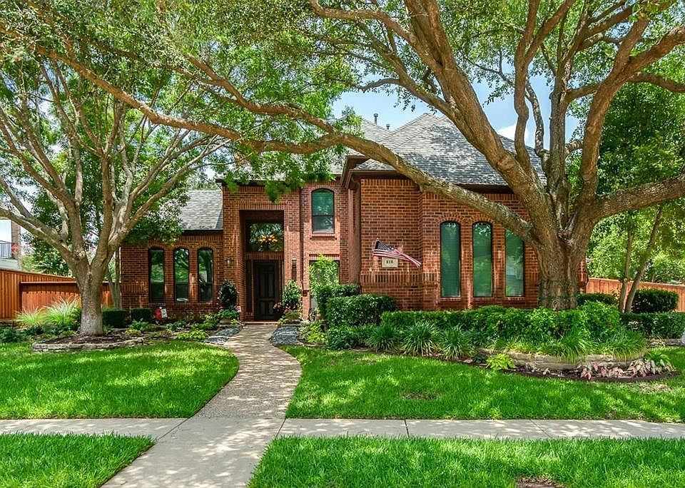 1st image of 818 Parkwood Ct
