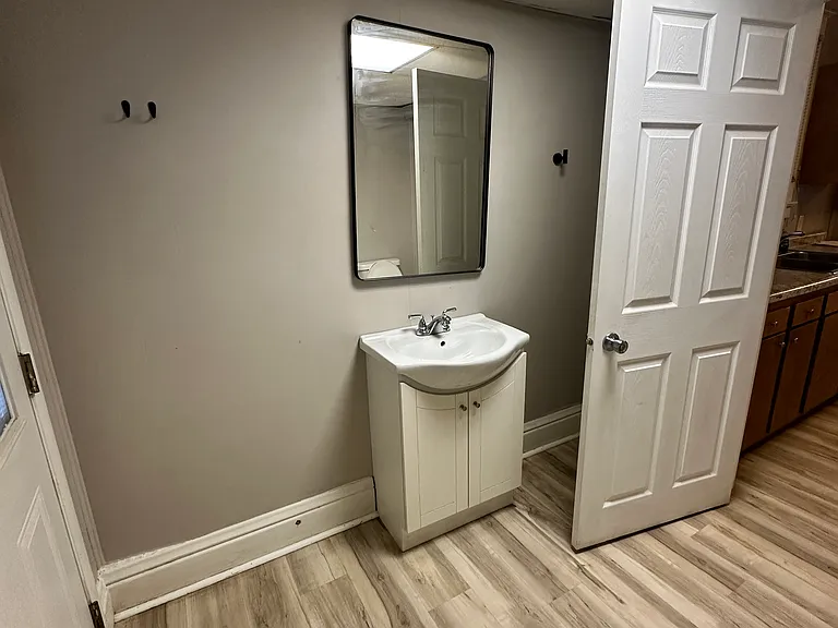 524 W Beardsley Ave #524 — Photo 7