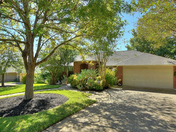 3rd image of 10635 Floral Park Dr